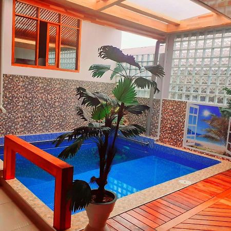Hotel Golden Star Iquitos Exteriör bild
